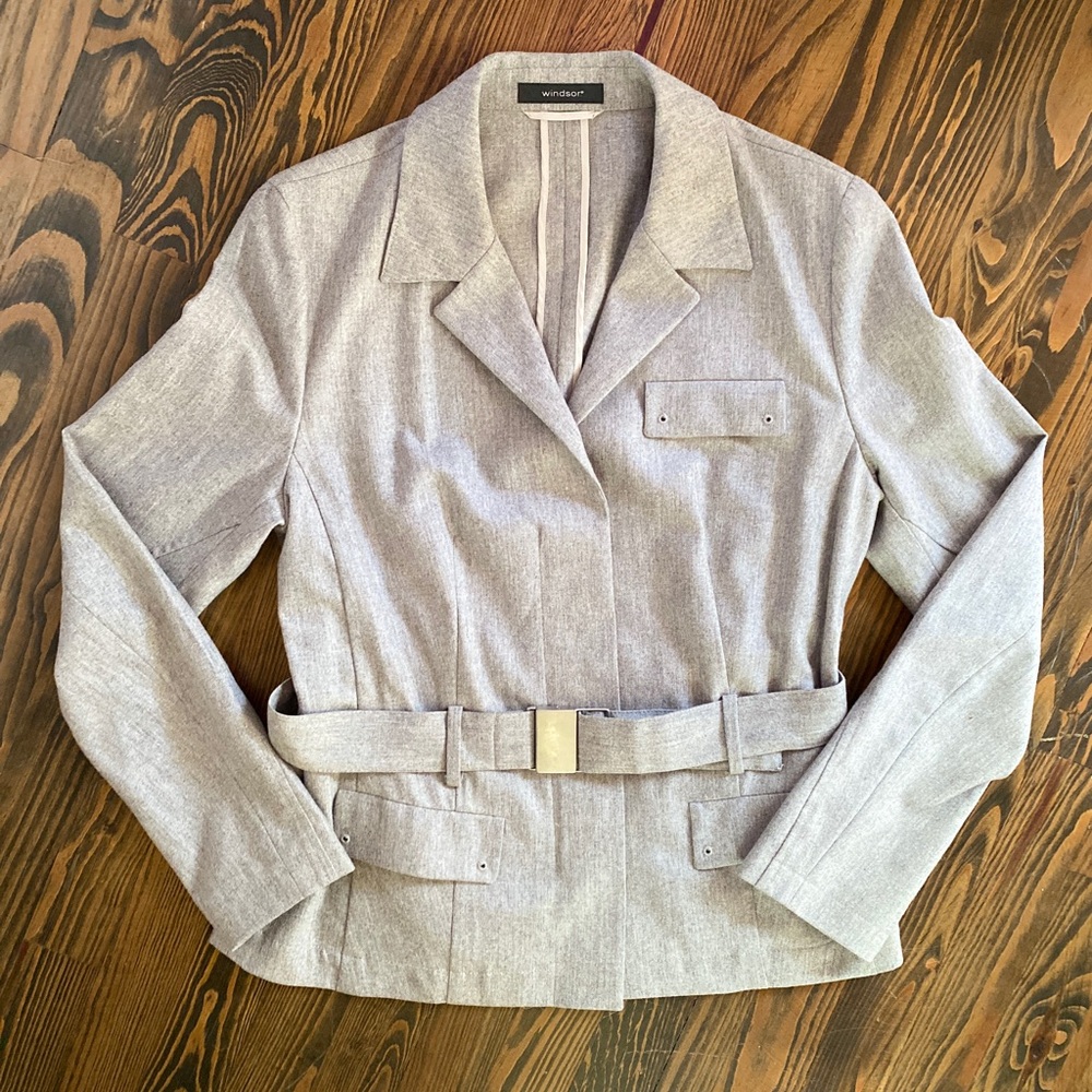 Windsor 2-Piece Suit - size 10